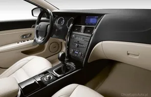 Renault zbuduje nową limuzynę. Wspólnie z Mercedesem! — zdjęcie 6