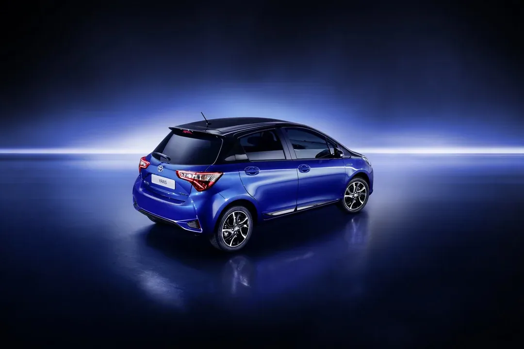 Toyota Yaris MR2017