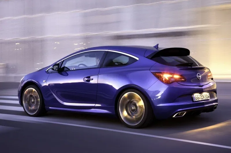 Opel Astra OPC