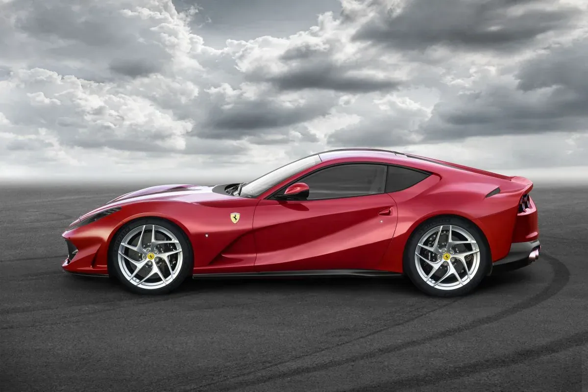 Ferrari 812 Superfast