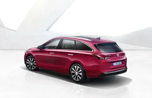 Hyundai i30 Wagon — zdjęcie 3