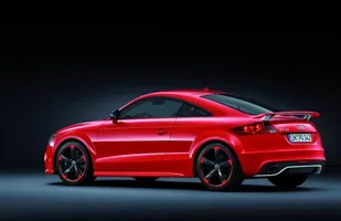 Pojedzie 280 km/h. Oto Audi TT RS plus — zdjęcie 8