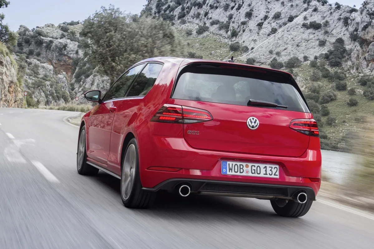 Volkswagen Golf GTI Performance
