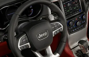Jeep Grand Cherokee Trackhawk — zdjęcie 9