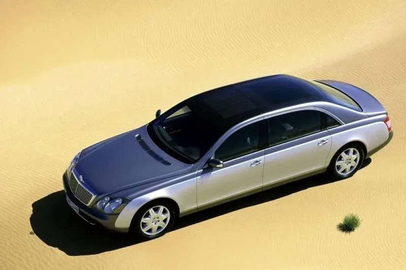 "Długi" Maybach 62