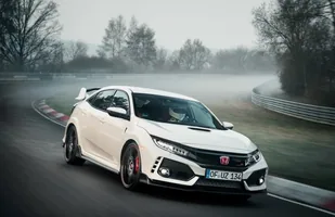 Honda Civic Type R z rekordem Nurburgringu — zdjęcie 3