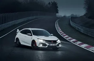 Honda Civic Type R z rekordem Nurburgringu — zdjęcie 6
