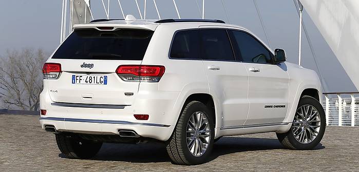 Jeep Grand Cherokee Summit Signature