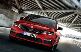 Skoda Octavia RS245 już w salonach. Znamy cenę! — zdjęcie 3