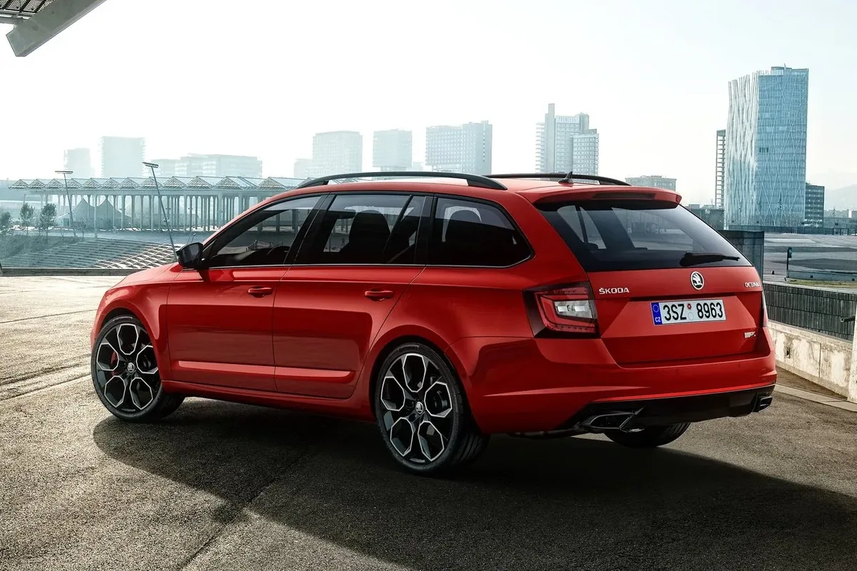 Skoda Octavia RS245