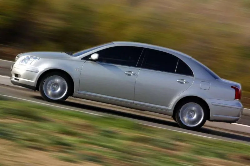 Toyota Avensis sedan