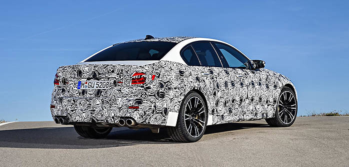 Prototypowe BMW M5