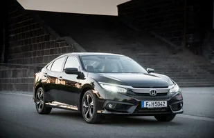 Honda Civic sedan już w Polsce — zdjęcie 5