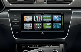 Skoda Superb z lepszym wyposażeniem — zdjęcie 3