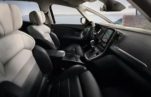 Renault Scenic i Grand Scenic Initiale Paris — zdjęcie 2