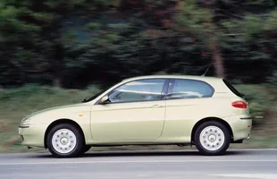 Alfa Romeo 147. Nie dla każdego... — zdjęcie 4