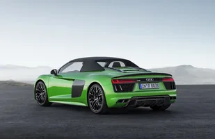 Audi R8 Spyder V10 plus — zdjęcie 4