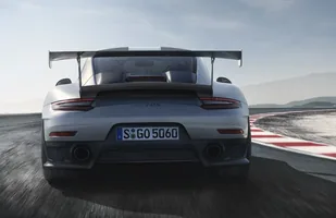 Porsche 911 GT2 RS — zdjęcie 5