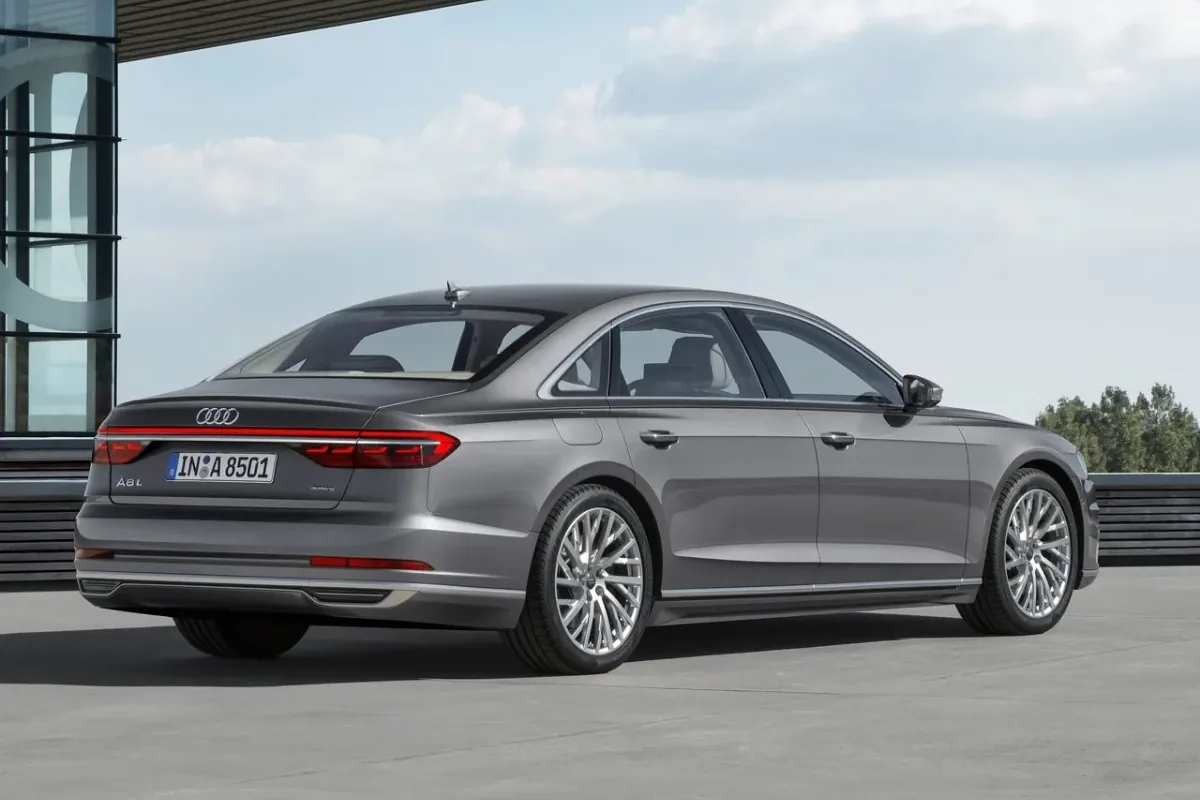 Nowe Audi A8