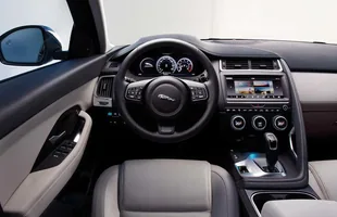 Jaguar E-PACE — zdjęcie 5