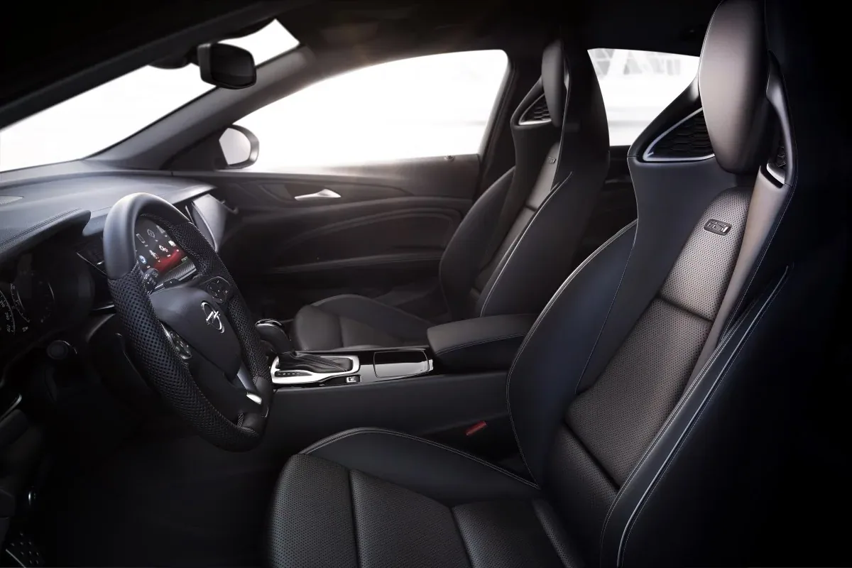 Opel Insignia GSi