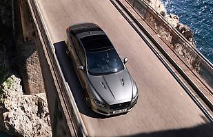 Jaguar XJR575. Najmocniejszy XJ w historii