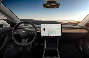 Tesla model 3 oficjalnie zaprezentowana! — zdjęcie 2