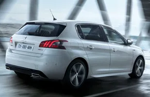 Peugeot 308 po liftingu już w salonach — zdjęcie 3