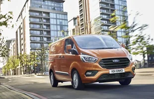 Nowy Ford Transit Custom — zdjęcie 2
