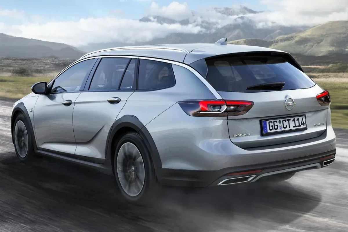 Opel Insignia Country Tourer