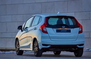 Honda Jazz po liftingu — zdjęcie 2