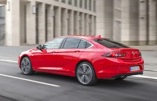 Opel Insignia ze świetną sprzedażą — zdjęcie 2