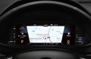 Skoda Karoq z cyfrowymi "zegarami" — zdjęcie 4