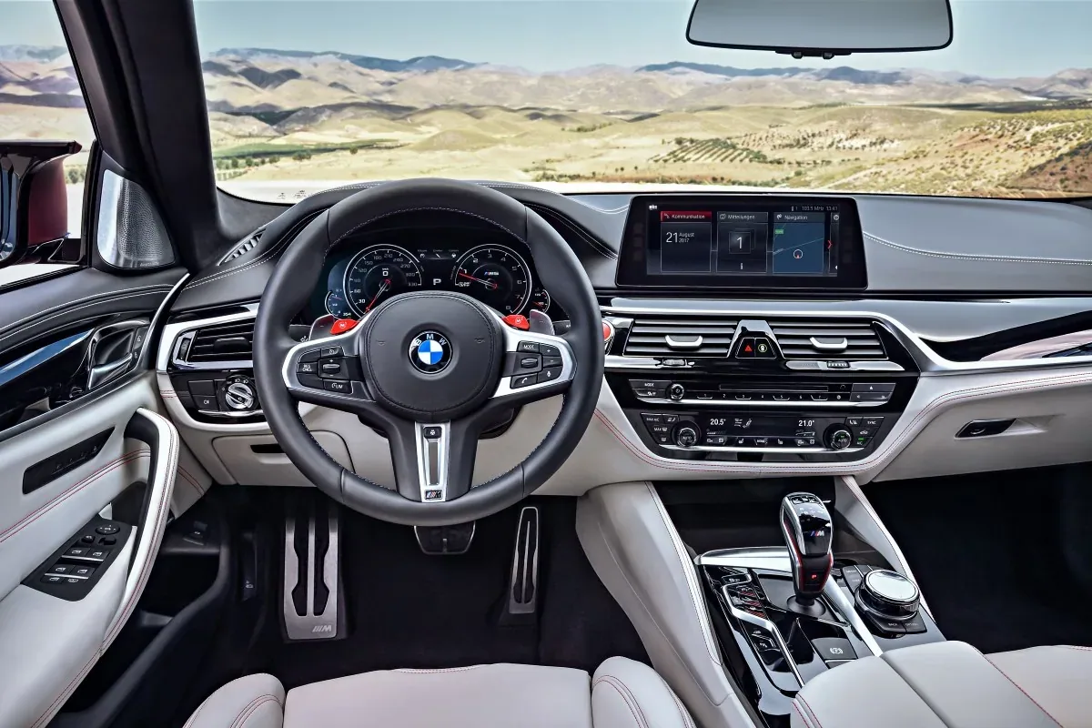 BMW M5