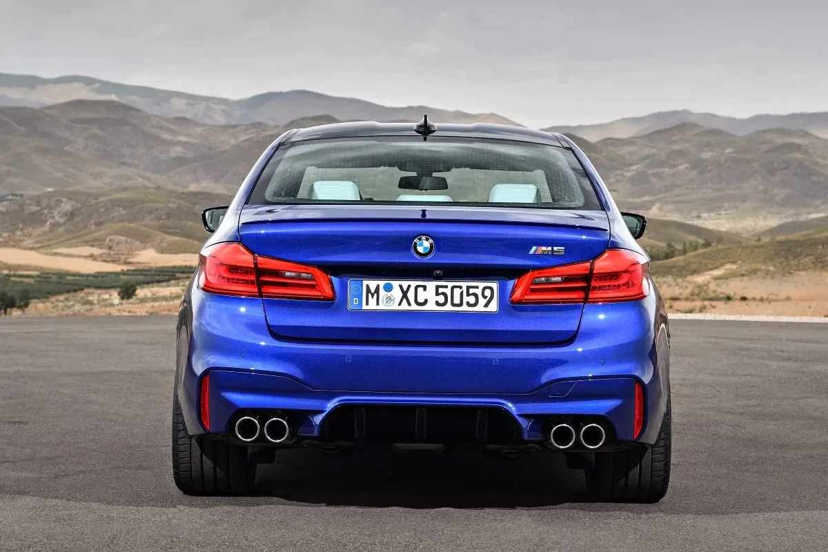 BMW M5