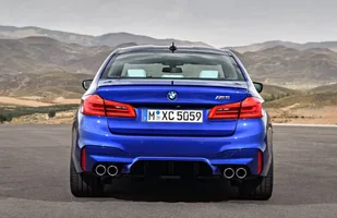 BMW M5 po raz pierwszy z napędem 4x4! — zdjęcie 5