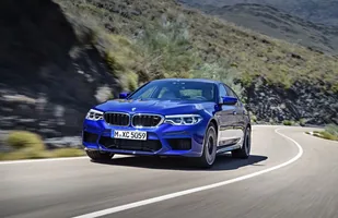 BMW M5 po raz pierwszy z napędem 4x4! — zdjęcie 8