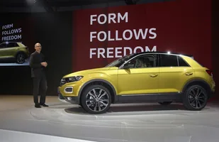 Volkswagen T-Roc. Nowy SUV — zdjęcie 1