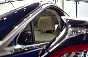 Lexus LS. Polskie ceny — zdjęcie 4
