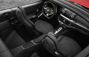 Ferrari Portofino. Nowy, bazowy model — zdjęcie 7