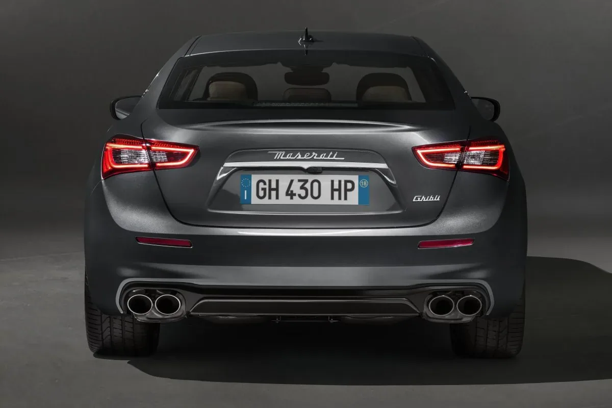 Maserati Ghibli GranLusso