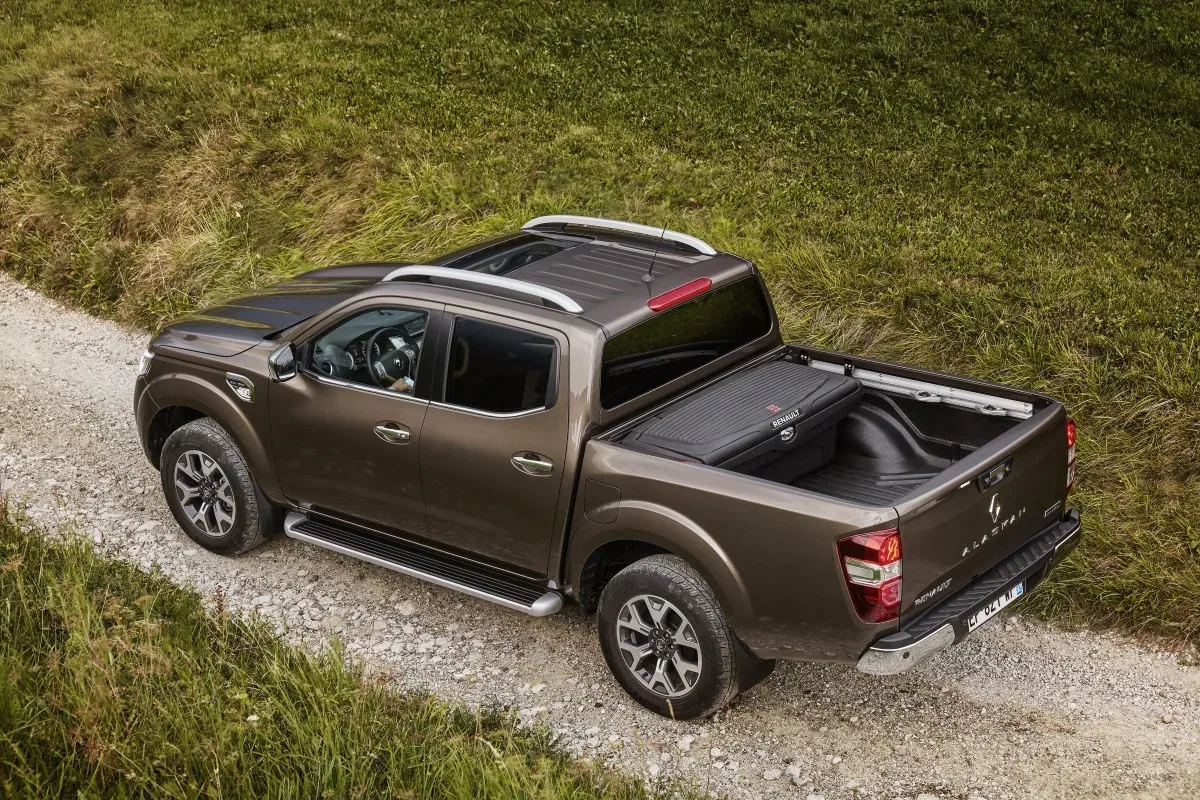 Renault Alaskan