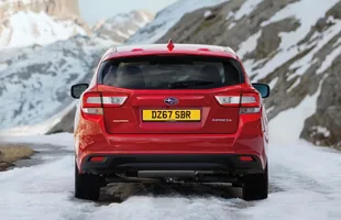 Subaru Impreza — zdjęcie 5