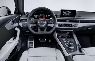 Audi RS4 Avant o mocy 450 KM — zdjęcie 7