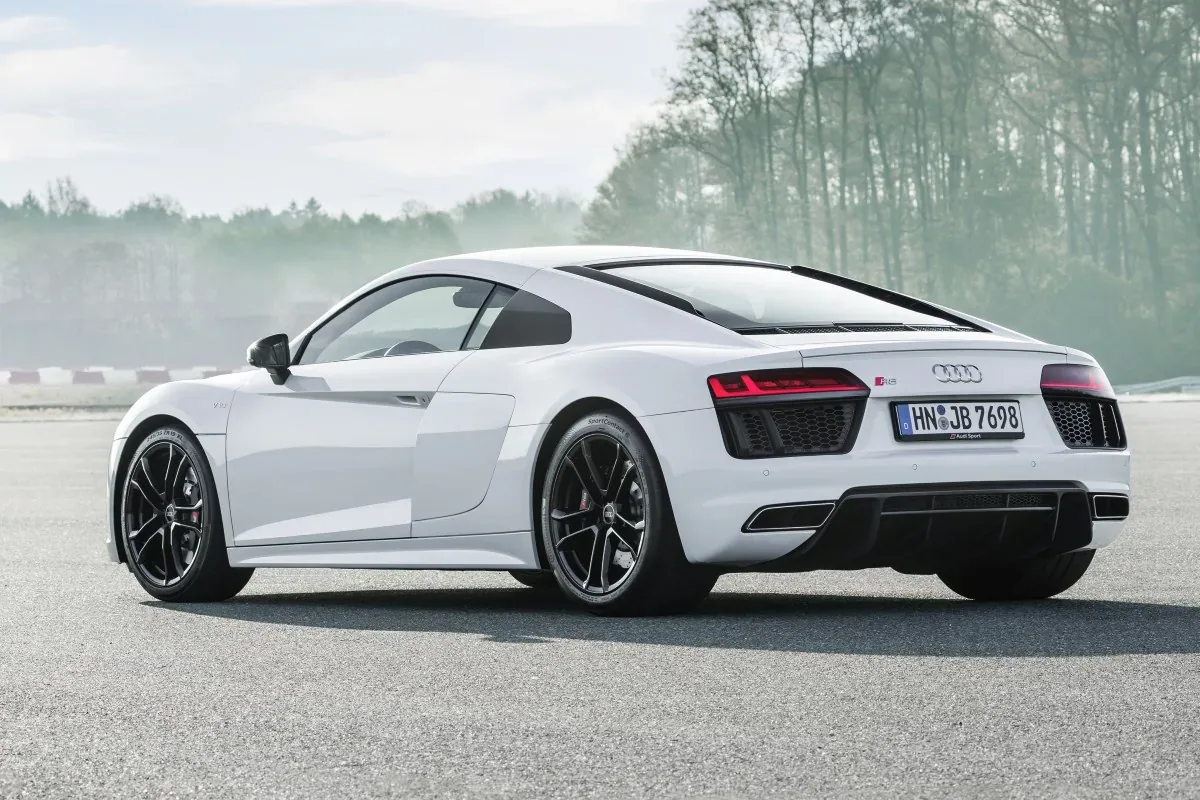 Audi R8 V10 RWS