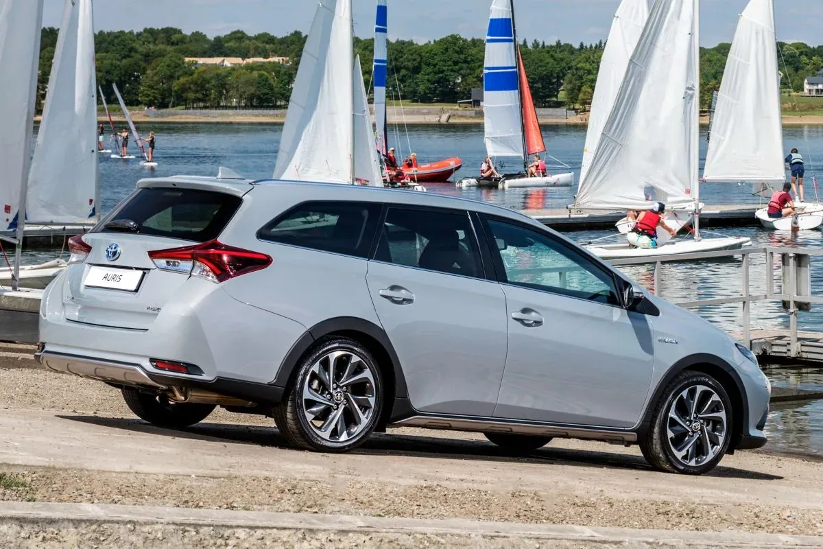 Toyota Auris Touring Sports Freestyle