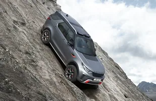 Land Rover Discovery SVX — zdjęcie 7