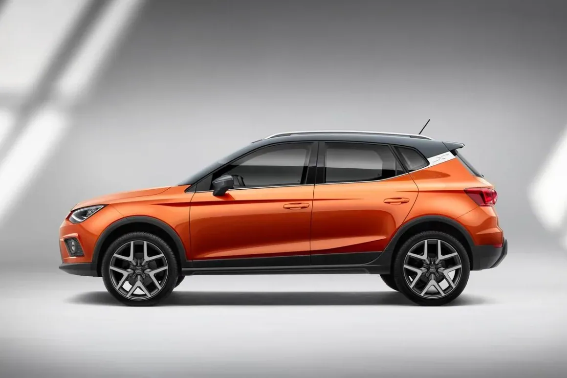 Seat Arona