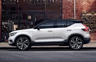 Volvo XC40. Ceny — zdjęcie 6
