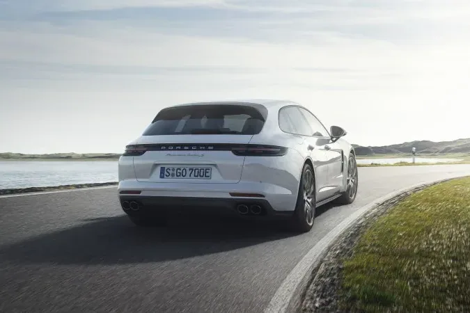 Porsche Panamera Turbo S E-Hybrid Sport Turismo
